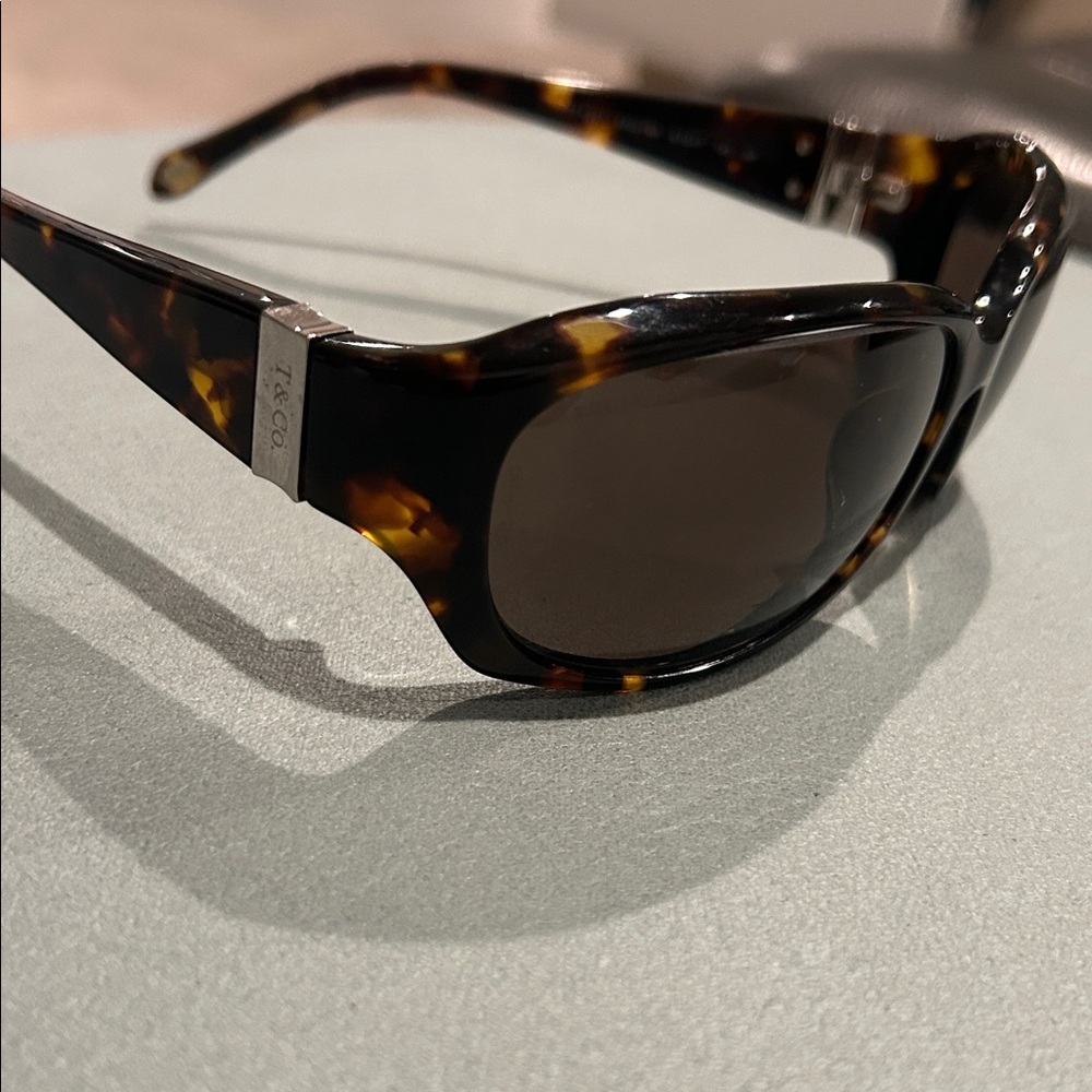Tiffany & Co. Tortoise Shell Sunglasses EUC